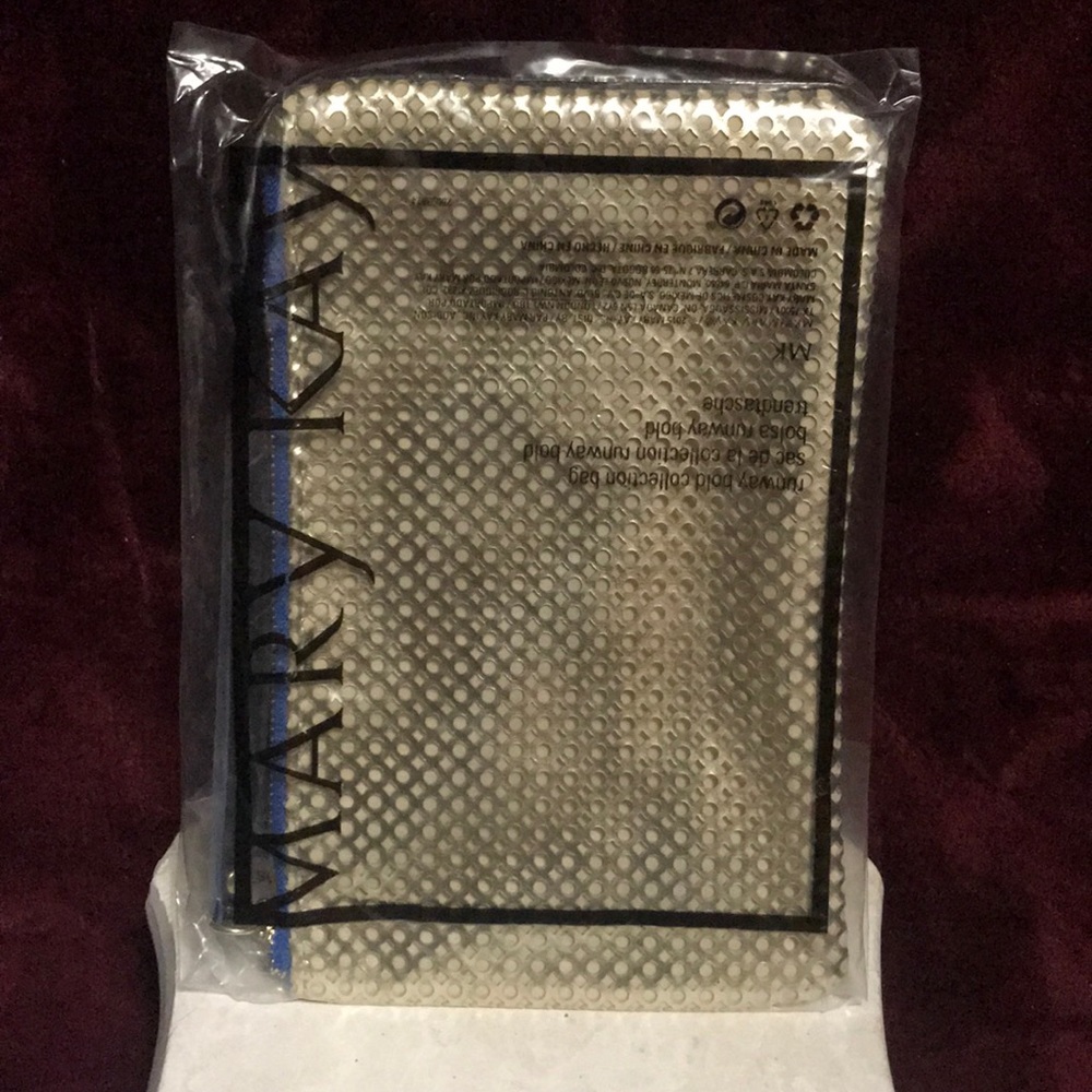 Gold Mary Kay Makeup Bags Lot of 3